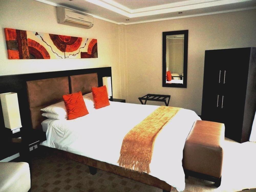 Urban Chic Boutique Hotel & Cafe Le Cap Extérieur photo