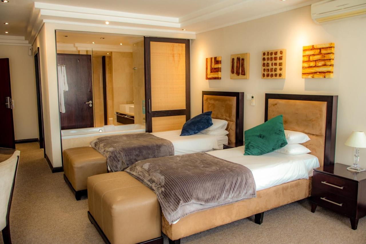 Urban Chic Boutique Hotel & Cafe Le Cap Extérieur photo