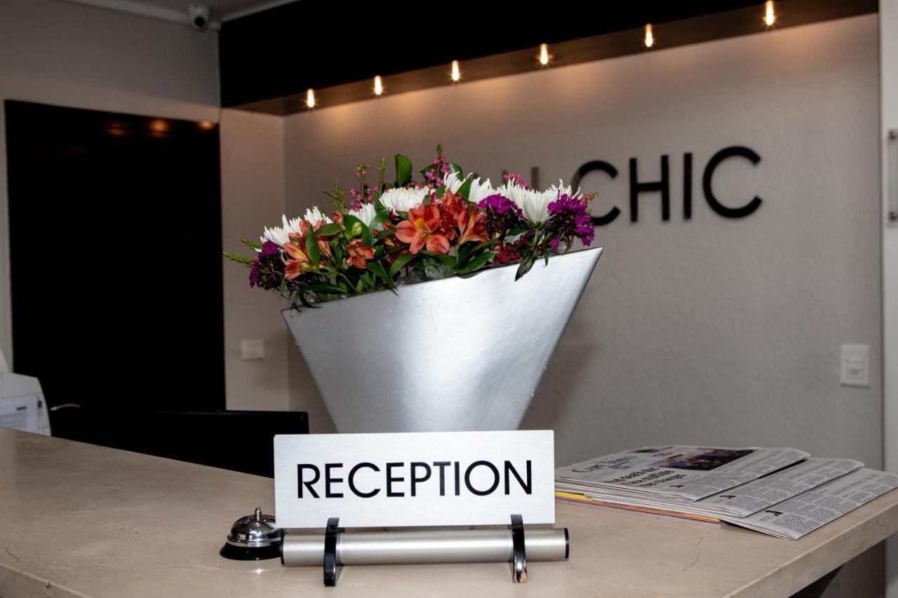 Urban Chic Boutique Hotel & Cafe Le Cap Extérieur photo