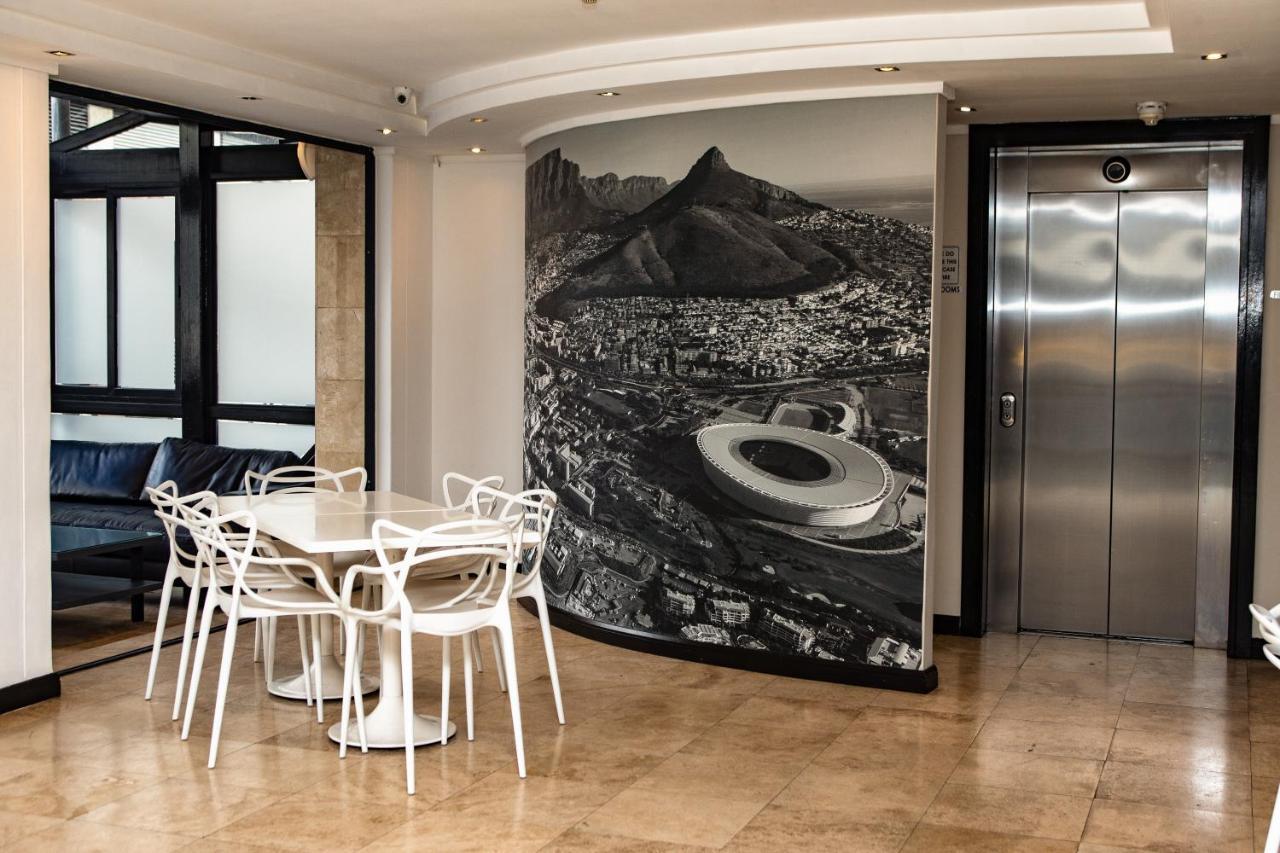 Urban Chic Boutique Hotel & Cafe Le Cap Extérieur photo