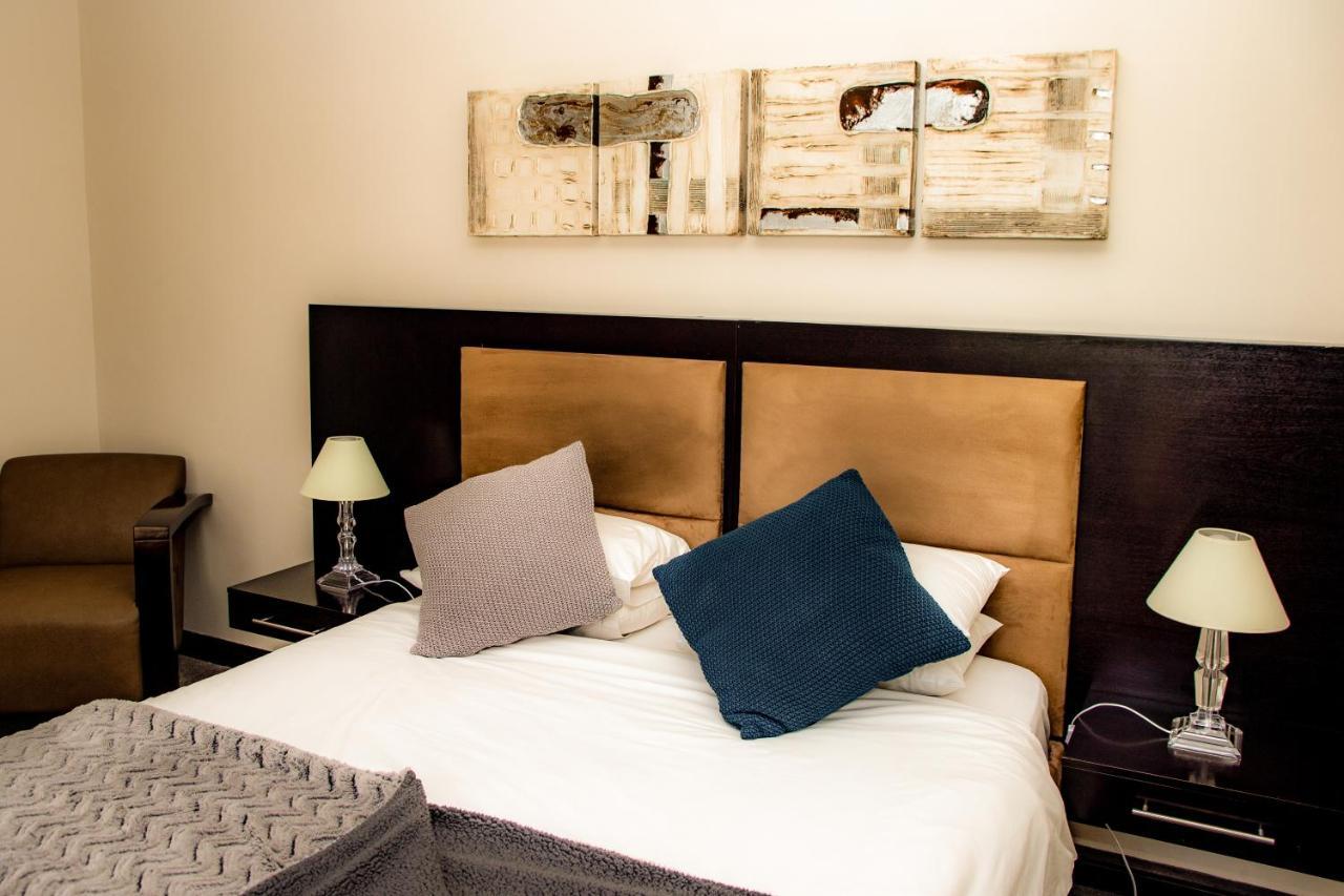 Urban Chic Boutique Hotel & Cafe Le Cap Extérieur photo
