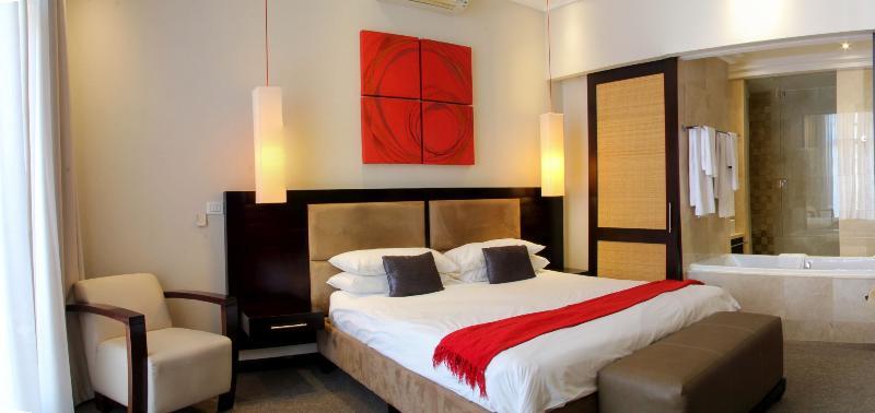 Urban Chic Boutique Hotel & Cafe Le Cap Extérieur photo